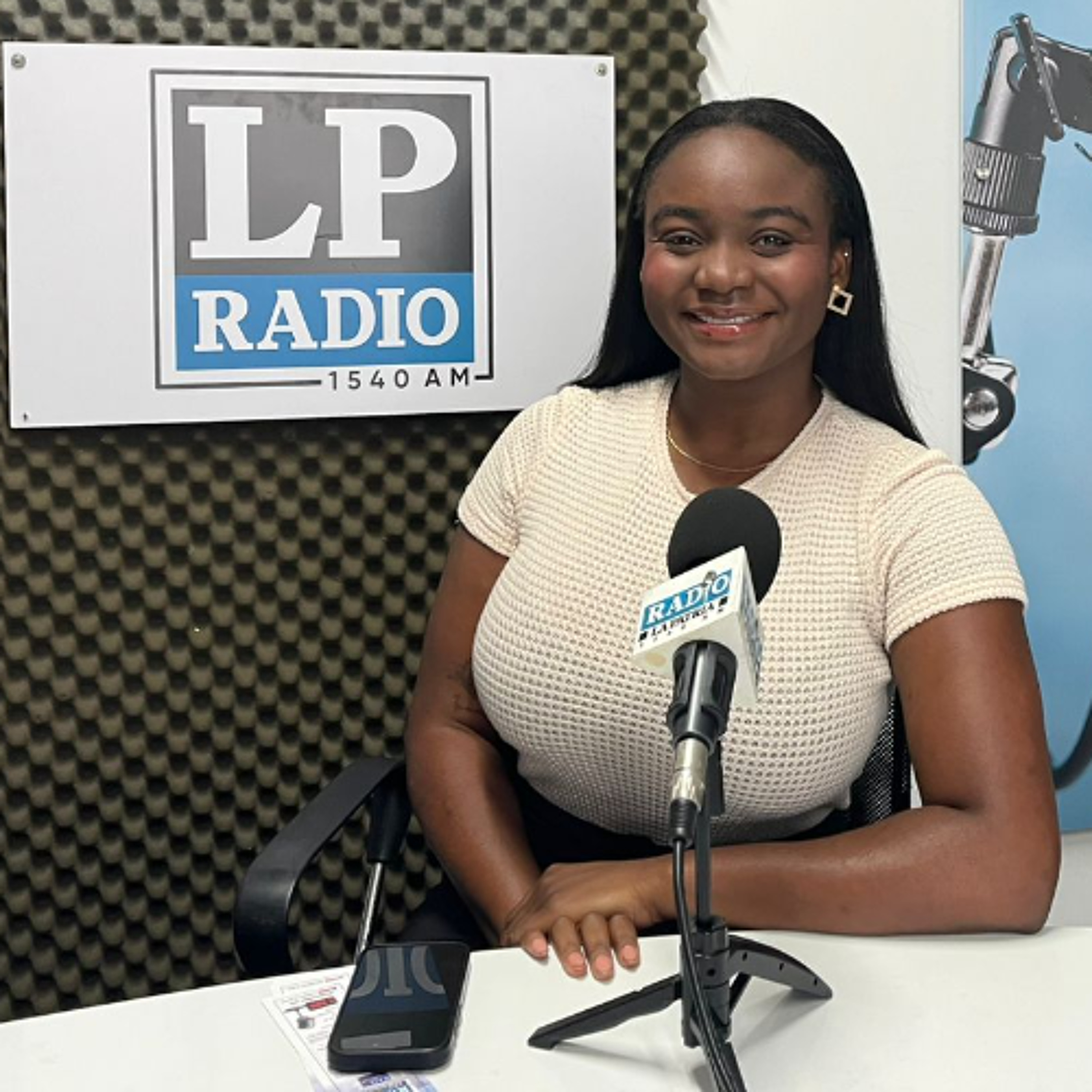 8. Entrevista con Tatiana Zapata, Gestora Cultural e Integrante Org. Afrocolombiana LEWA episode artwork