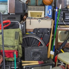 🎤 PODCAST • Clutter ~ Why do I permit myself to surround myself with clutter?