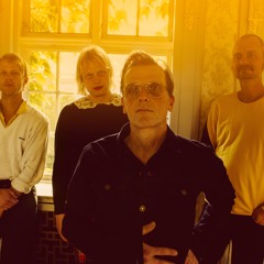 Music By Idiots  "Alle har deres eget helvede, skat."