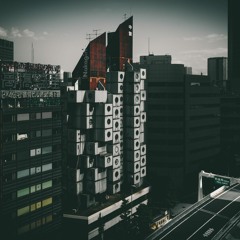 Capsule tower