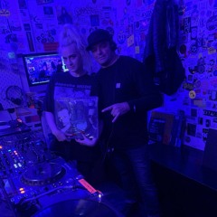 SYNTHICIDE with Rich Hinge & Andi @ The Lot Radio 03 - 20 - 2022