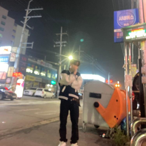 아무것도 없이