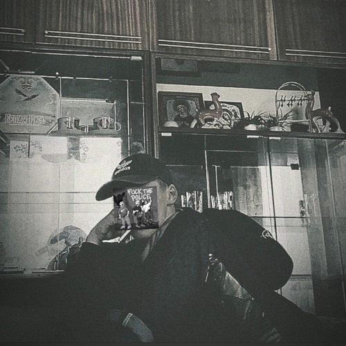 Около футбола (mashup x intro the drums)