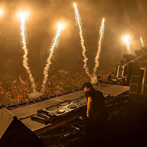 Skrillex & Moody Good - ID