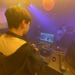 Waidhofen Technosteron!