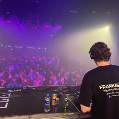 February House Set // Dennis Renting