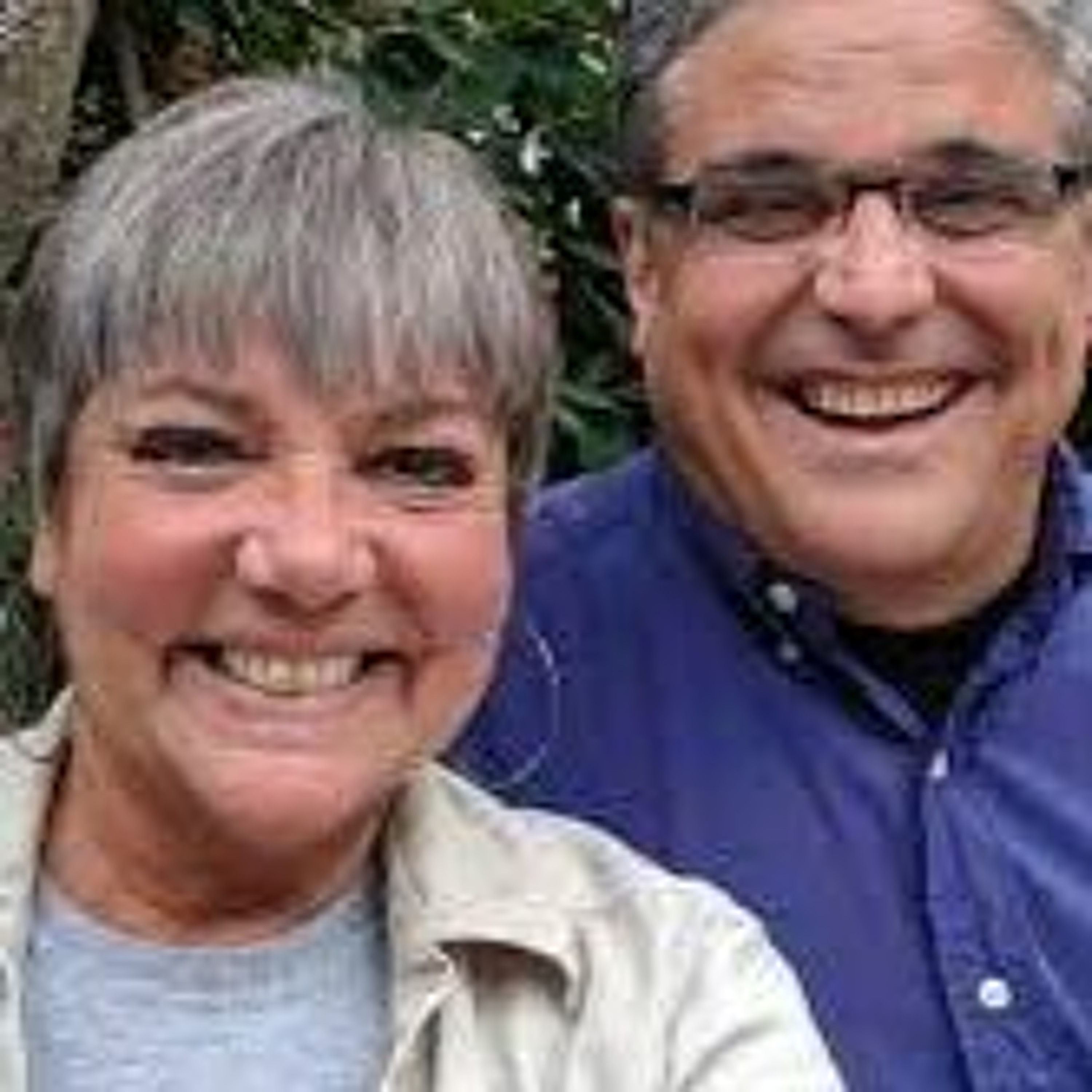 Kathryn & Ross Petras brother and sister writing team