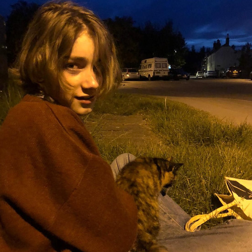 целуй меня