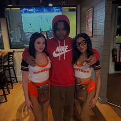 JDTheYoungin - hooters!