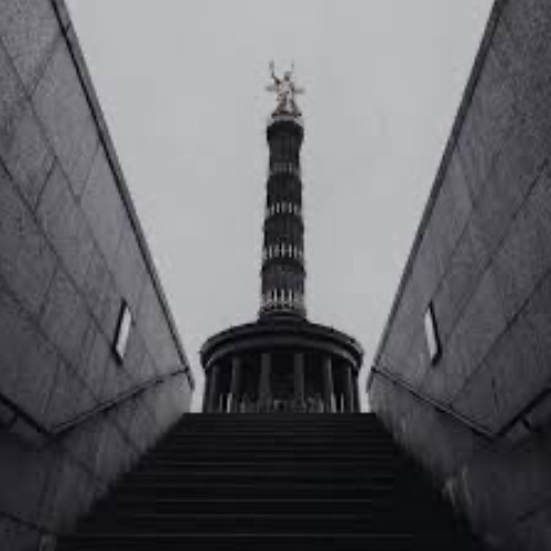 Berlin Calling Low