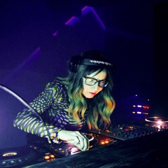 In Phase @ Body Shop Studios Techno Mix - 121122