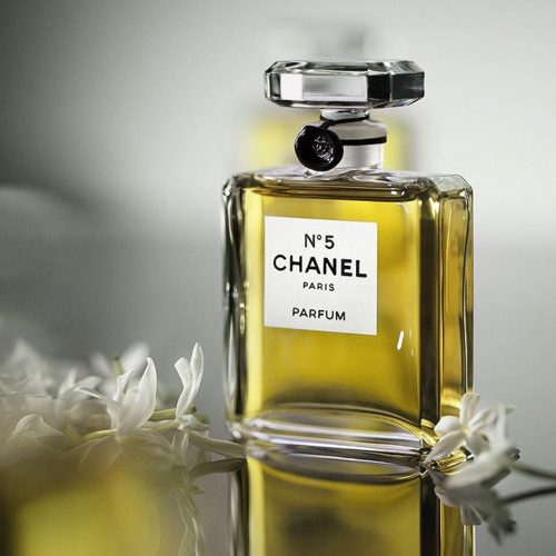 Coco Mademoiselle Intense Chanel perfume - a fragrance for women 2018