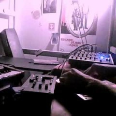 Eric Dingus - Making Beats