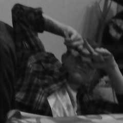 ‎⁨يحسدوني على الضحكه.⁩