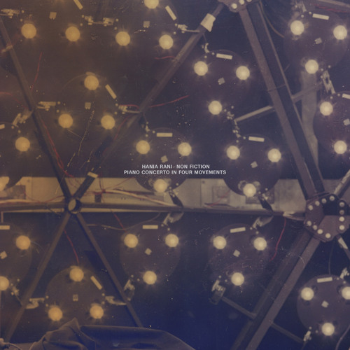 Non Fiction: IV. Semplice