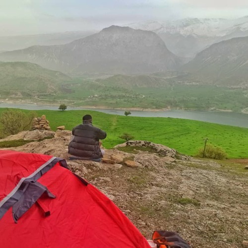 نزدیکتم دوری چرا