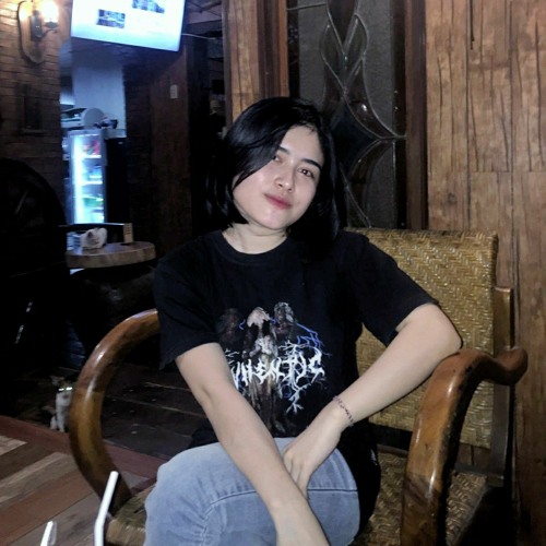 SANGAT MELEDAKK  [ Nazlaramadhini ]