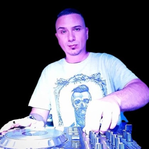 BEAT AGRESSIVO - FODE FODE VS SENTA MALVADA - MC Pr, MC PEDRIN DO ENGENHA E MC GW ( MAICOM DJ )