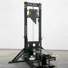 30,000 Guillotines In US  True or False!