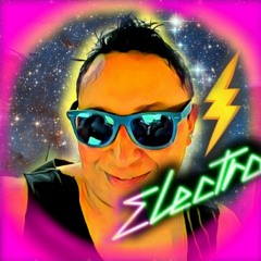 𝕋𝔼ℂℍ💥ℍ𝕆𝕌𝕊𝔼 𝟚𝟘𝟚𝟘