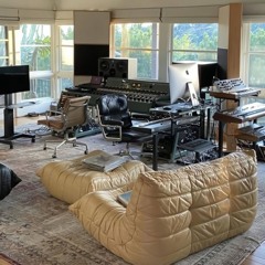 THE COZY ROOM