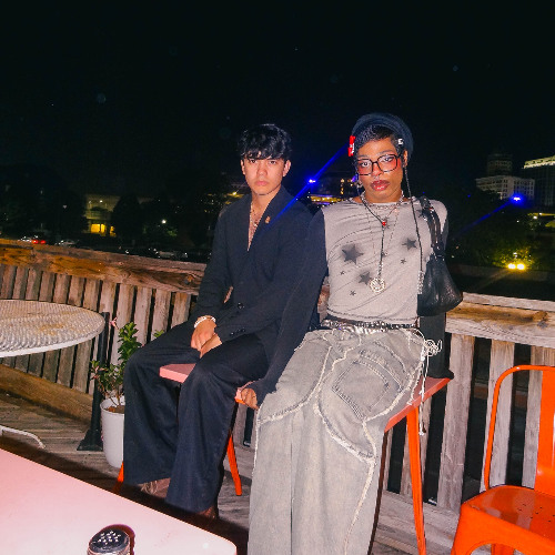 Secret Set on the Rooftop - Typo Typo b2b man dies.