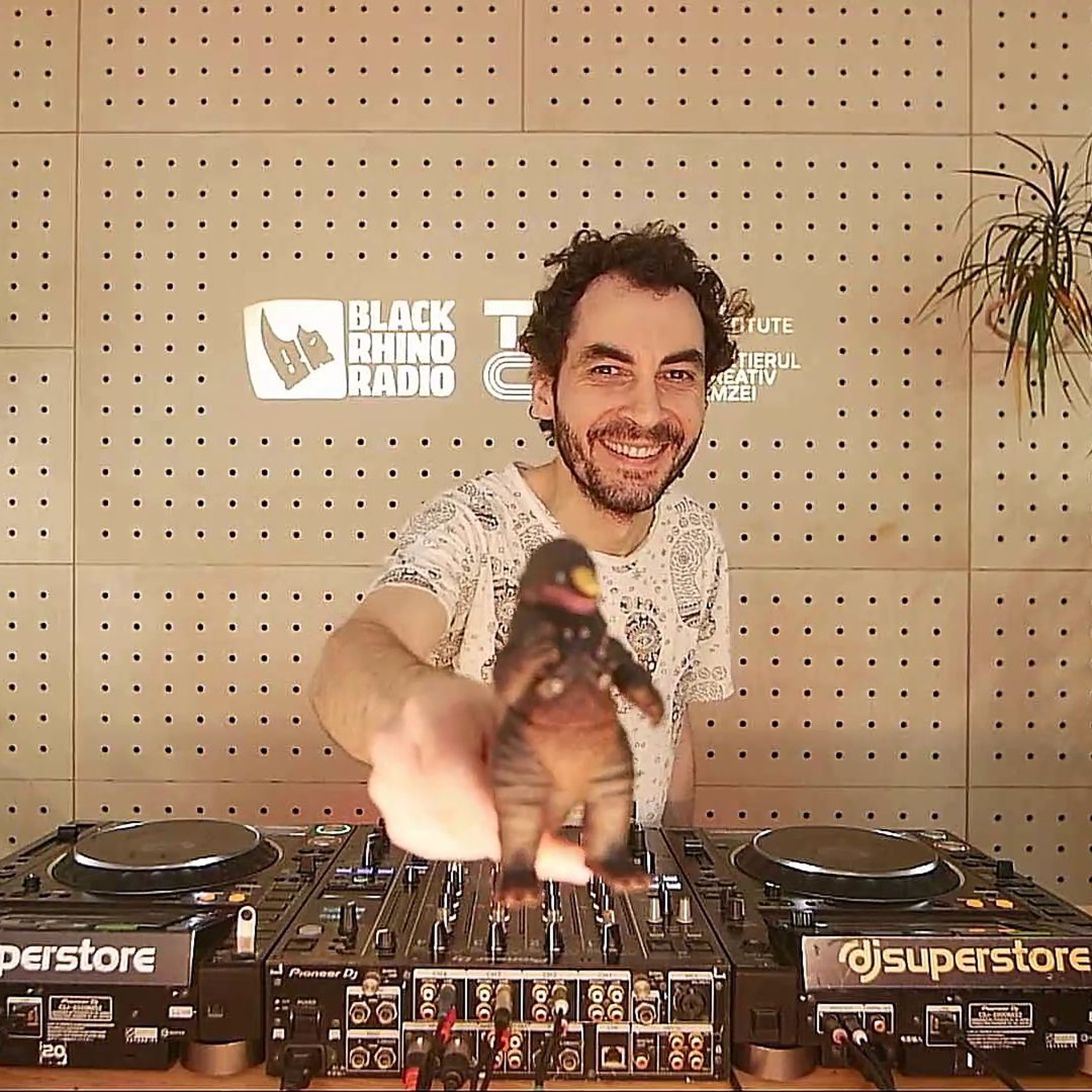 Latam Live @ Black Rhino Radio, Bucharest, May 2024 – Q&A + Mix | 138 BPM episode artwork