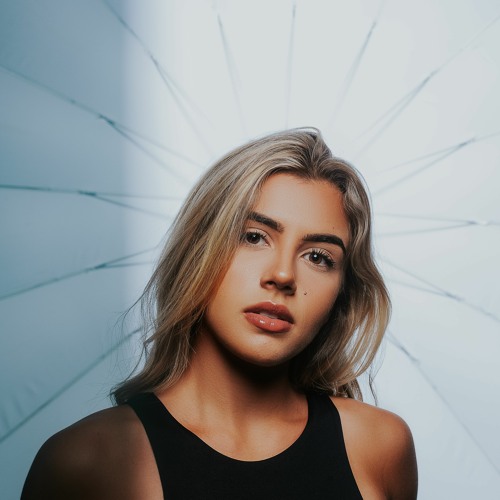 Stileto - Dead Or Alive (feat. Madalen Duke)