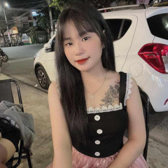 Nhắm Mắt Lại Hôn Vào Tay