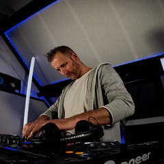 Techno Bangers | Weekly DJ Studio Mix 027 | (18.02.2025)