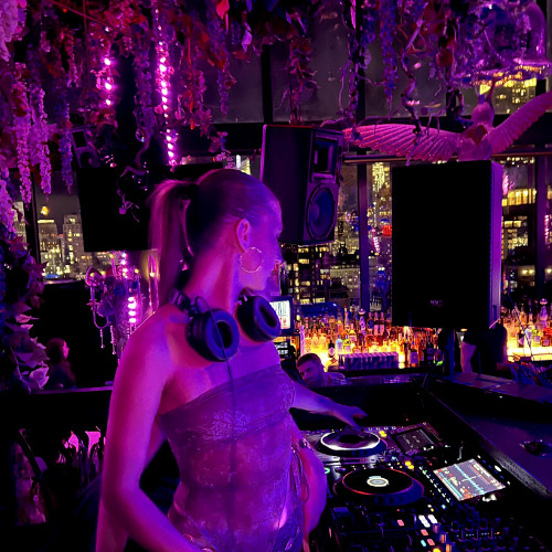 Thunder clouds (LSD and Lost Frequencies) X Another World (Meduza and Hayla)