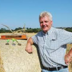 KCLR News: Carlow ploughman Eamonn Tracey in the furrow today at NPC (17th Sept 2025)