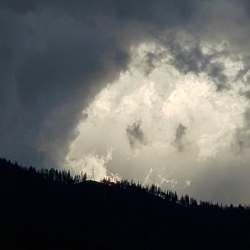 cloudy glimpses from when things were better