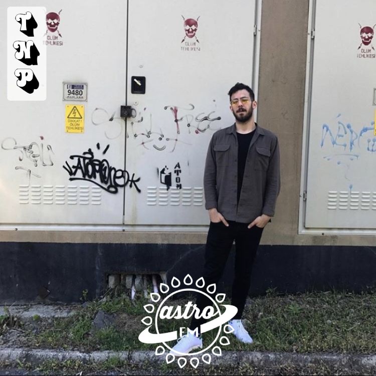 AstroFM 065 // Entrance Strategy by Mr Hes