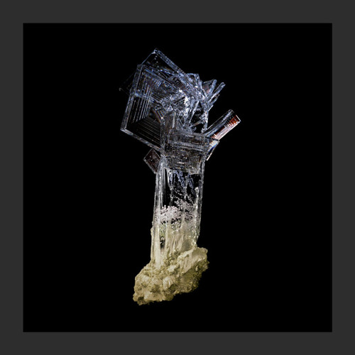 PREMIERE: Presia - First Time (Original Mix) [microCastle]