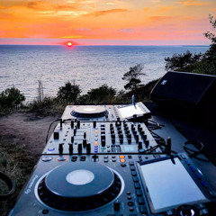 Cocos Bar - Live