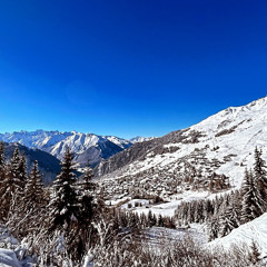 Daryl Hall & John Oates - Out Of Touch (Vidojean X Oliver Loenn Afro House Remix) - #1 HYPEDDIT