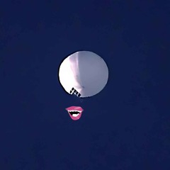 YACHT - Yummy Balloon (Clip)