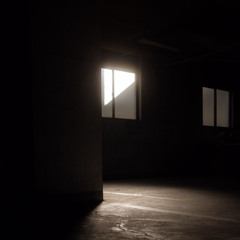EWPVTH - Light In Her Door