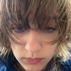 gerald eats all of the grapes