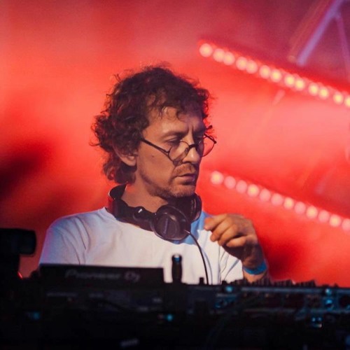 NILS — DHM Podcast #995 (Live@SoWulo Motion / WhiteFest Sochi 2020)