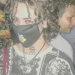 LilBOWeep -Cuts on my wrists