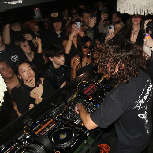 On the hhunt #2 (Techno Live Set Chicago January 2024)