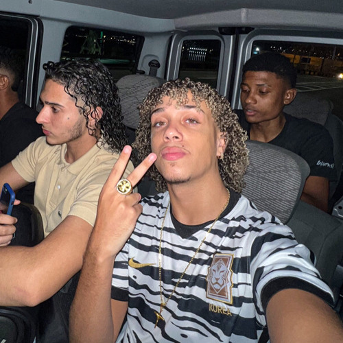 PODE ESCOLHER [ REMIX. DJ KAIO LIMA ] MC TETEU - SEM EQ