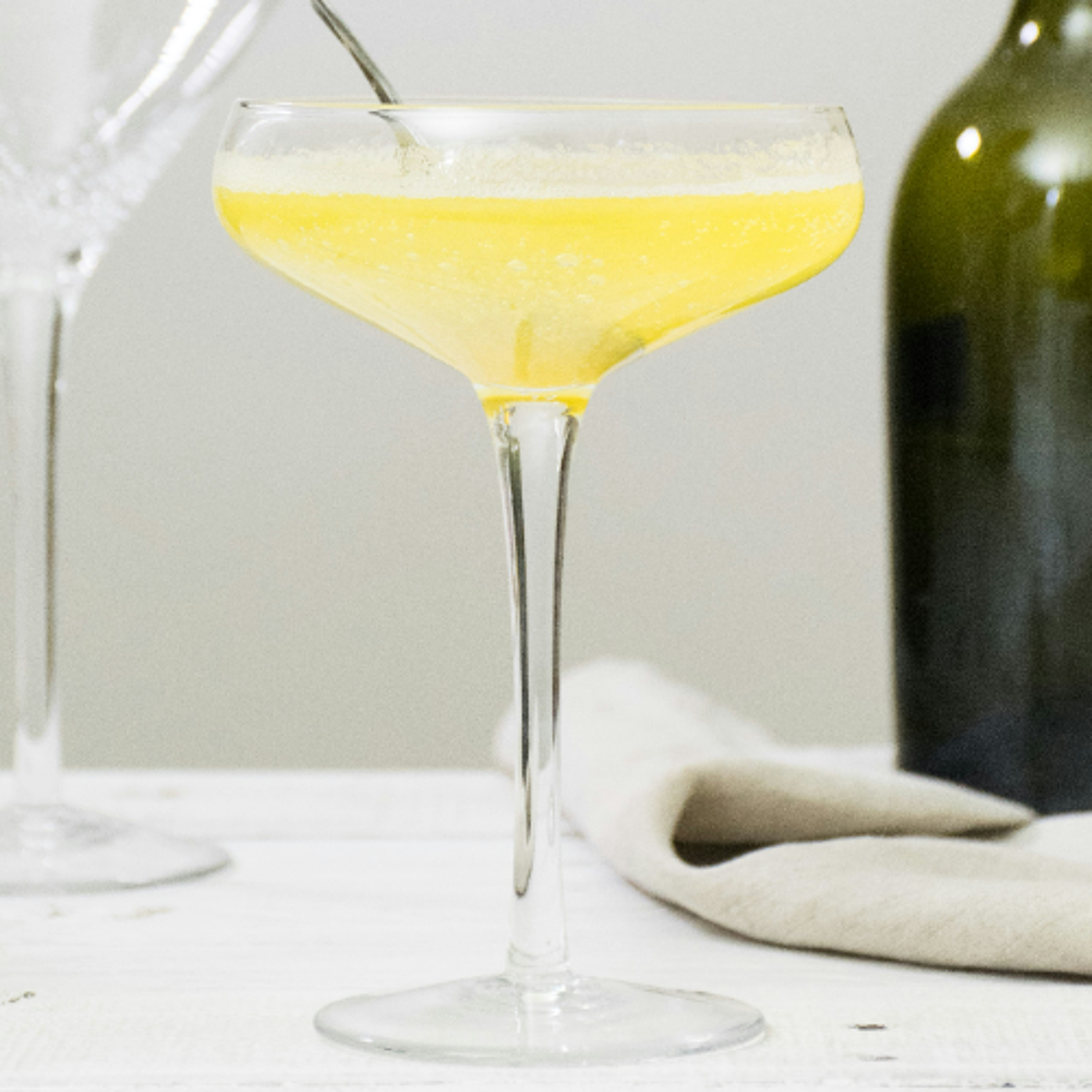 Madison Mixology: Peach Bellini