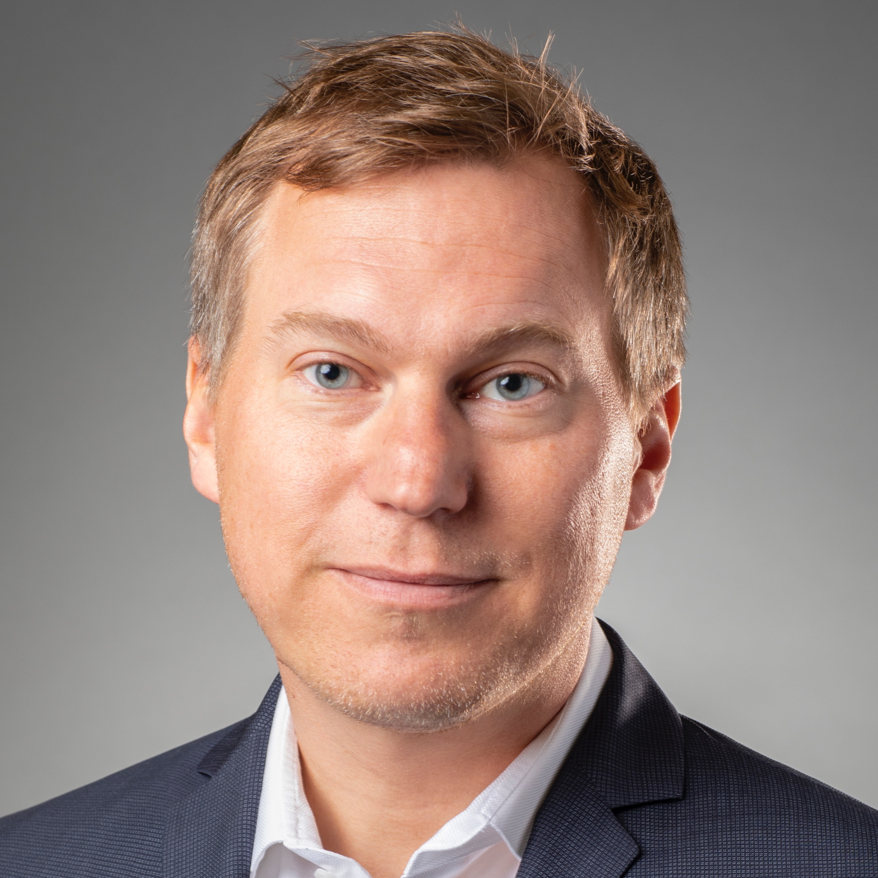 Niko Switek | A True Party Democracy in the EU? (1.11.2021)