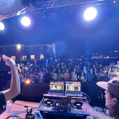 SO DEEP IN LOVE (house track) (PROD. by GIBBY)