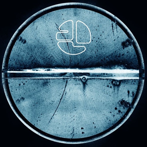 Lucinee - Two Colours I Can't Forget [DLF01 | Premiere]