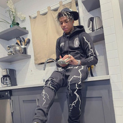 NLE Choppa - “glocks and semis”