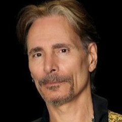 Steve Vai (May 2022)